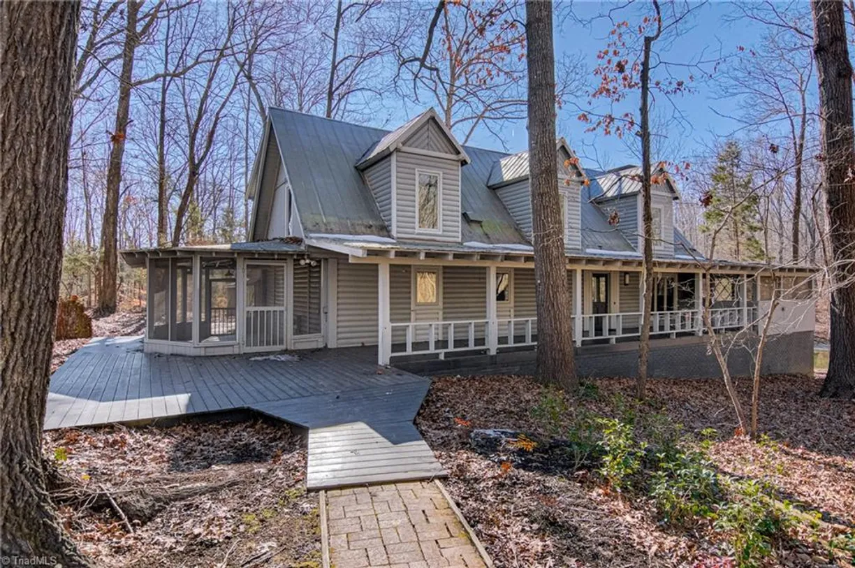 Charlotte Real Estate | View 3623 Thayer Road | Listing