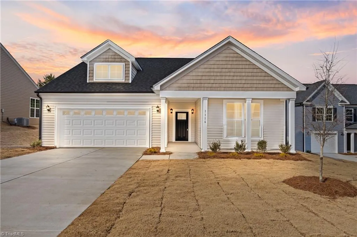 Charlotte Real Estate | View 1116 Mountain Ridge Road | 3 Beds, 2 Baths