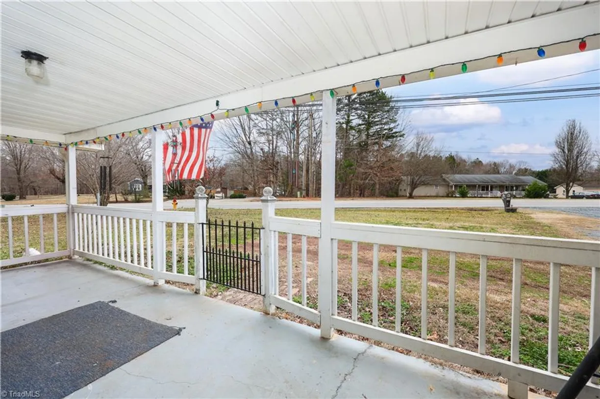 Charlotte Real Estate | View 4371 Hoover Hill Road | Listing