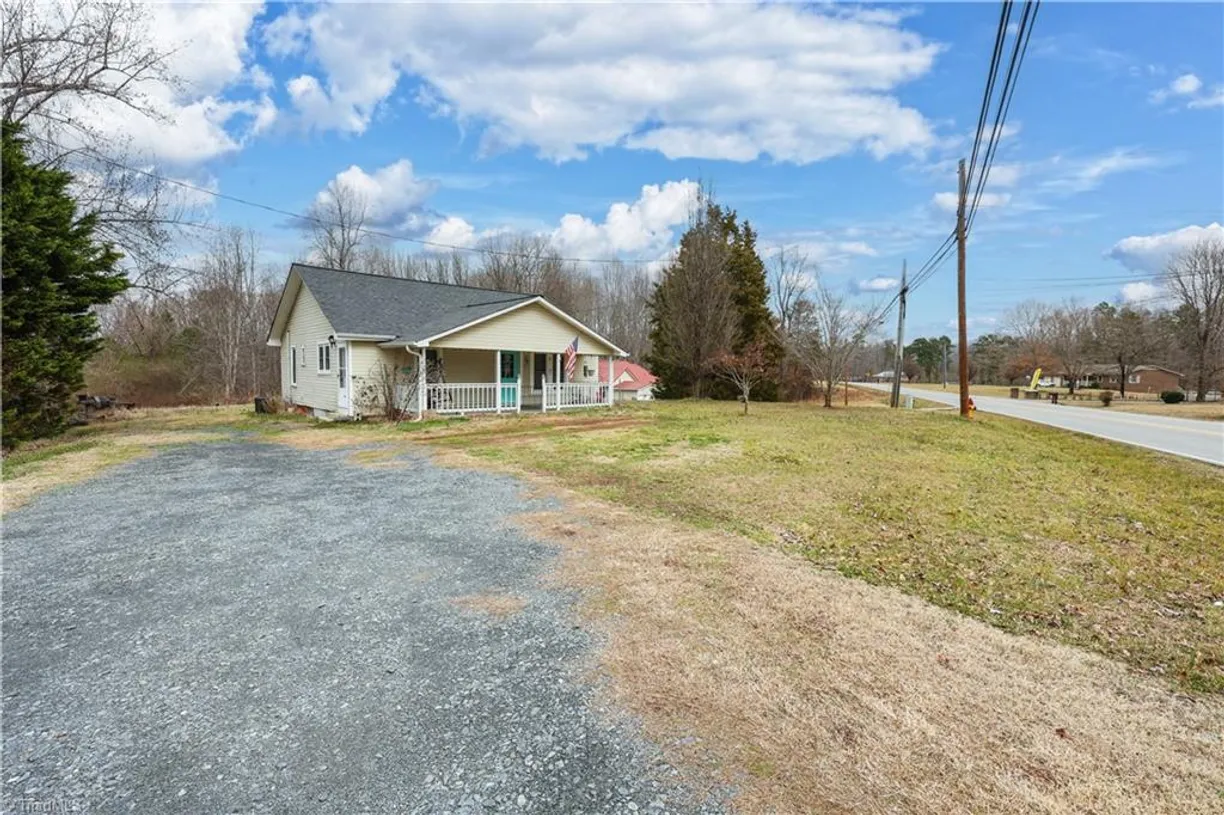 Charlotte Real Estate | View 4371 Hoover Hill Road | Listing