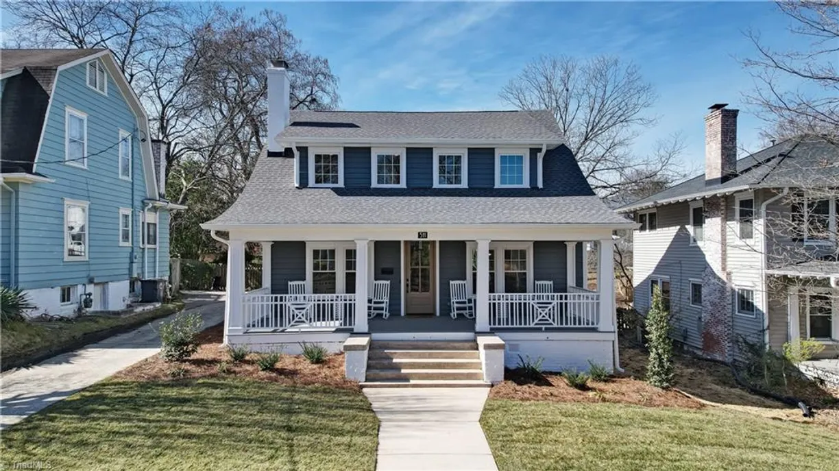 Charlotte Real Estate | View 511 N Mendenhall Street | 4 Beds, 3 Baths