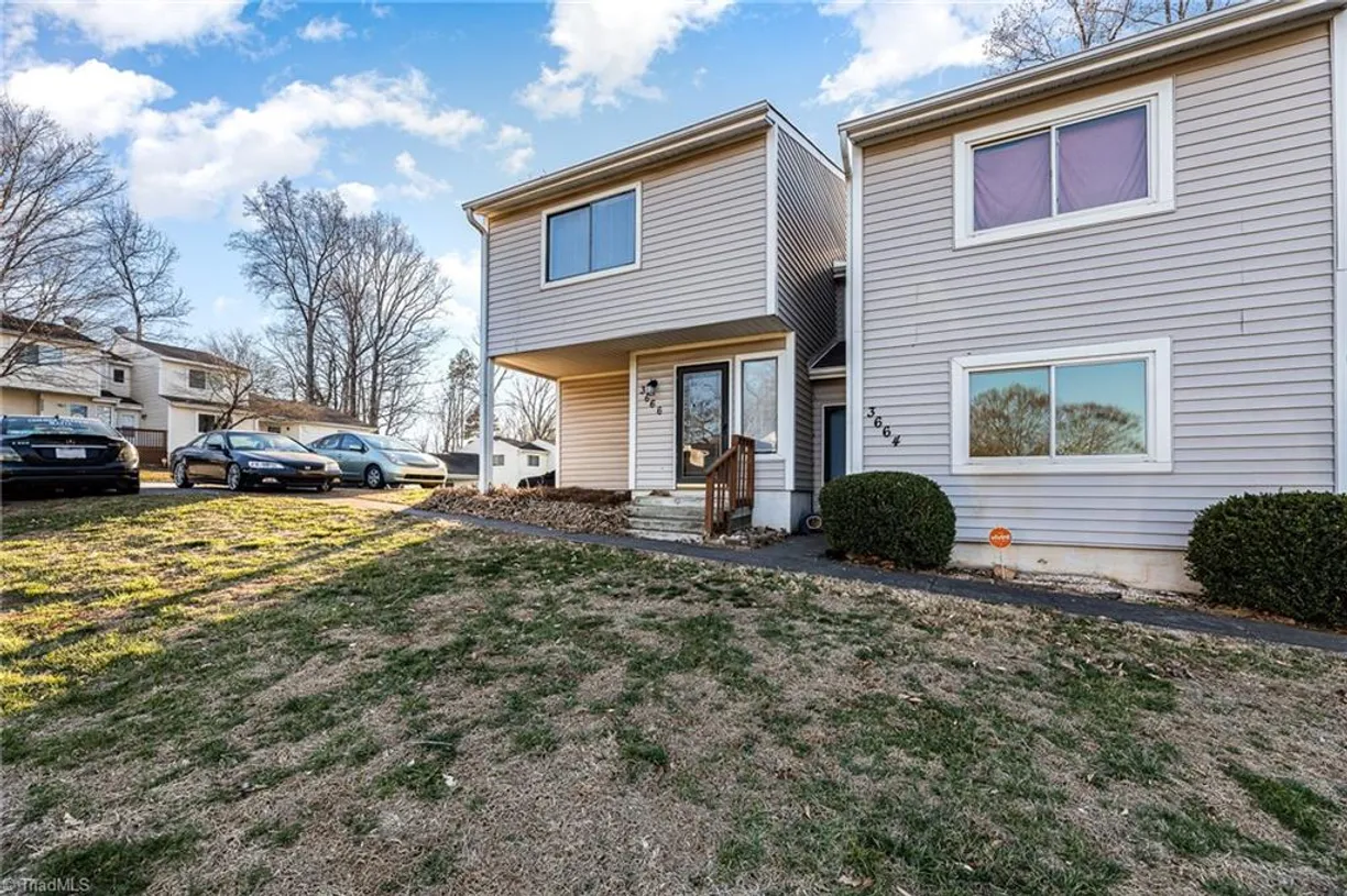 Charlotte Real Estate | View 3666 Heathrow Drive | Listing