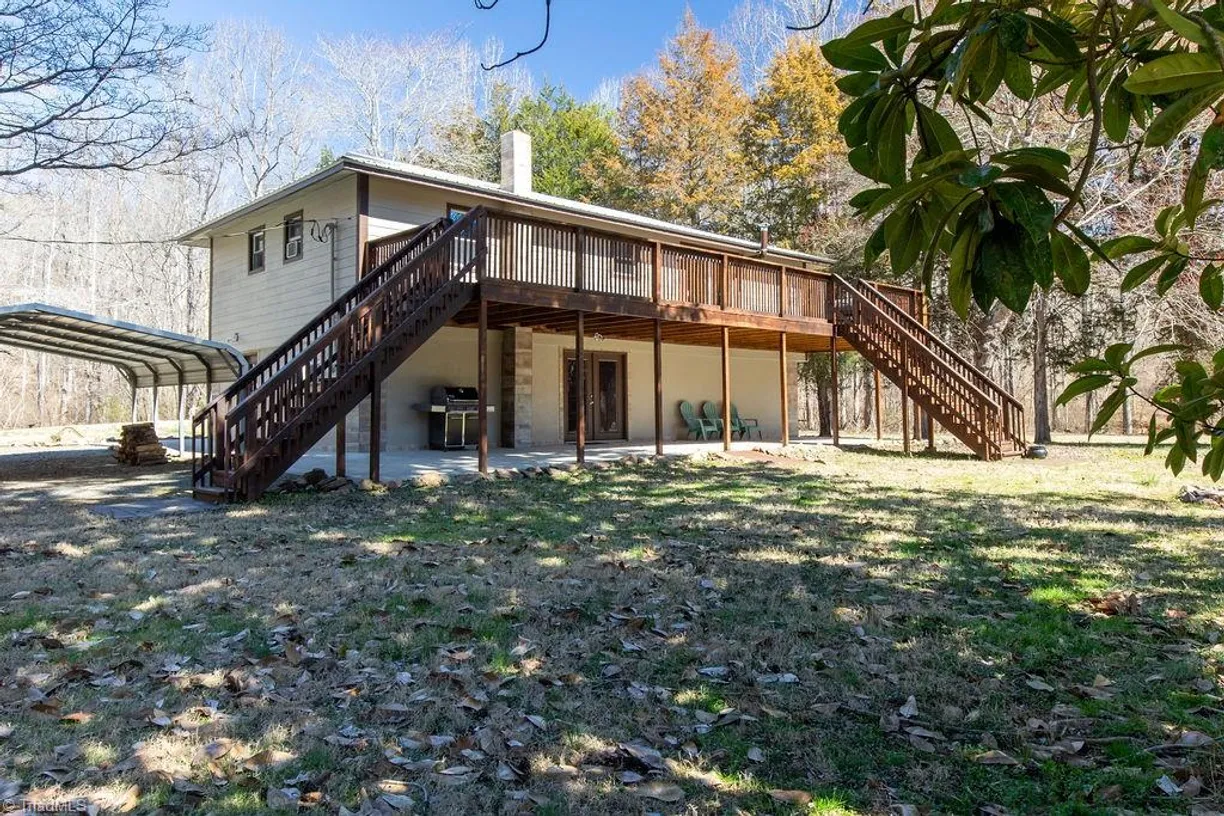 Charlotte Real Estate | View 2761 Apache Trail | Listing