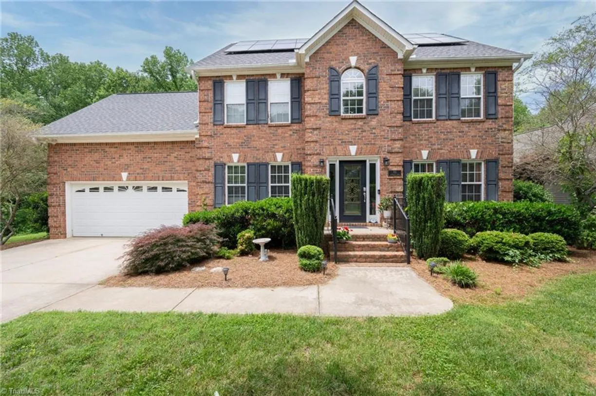 Charlotte Real Estate | View 701 Barrocliff Road | 4 Beds, 2 Baths