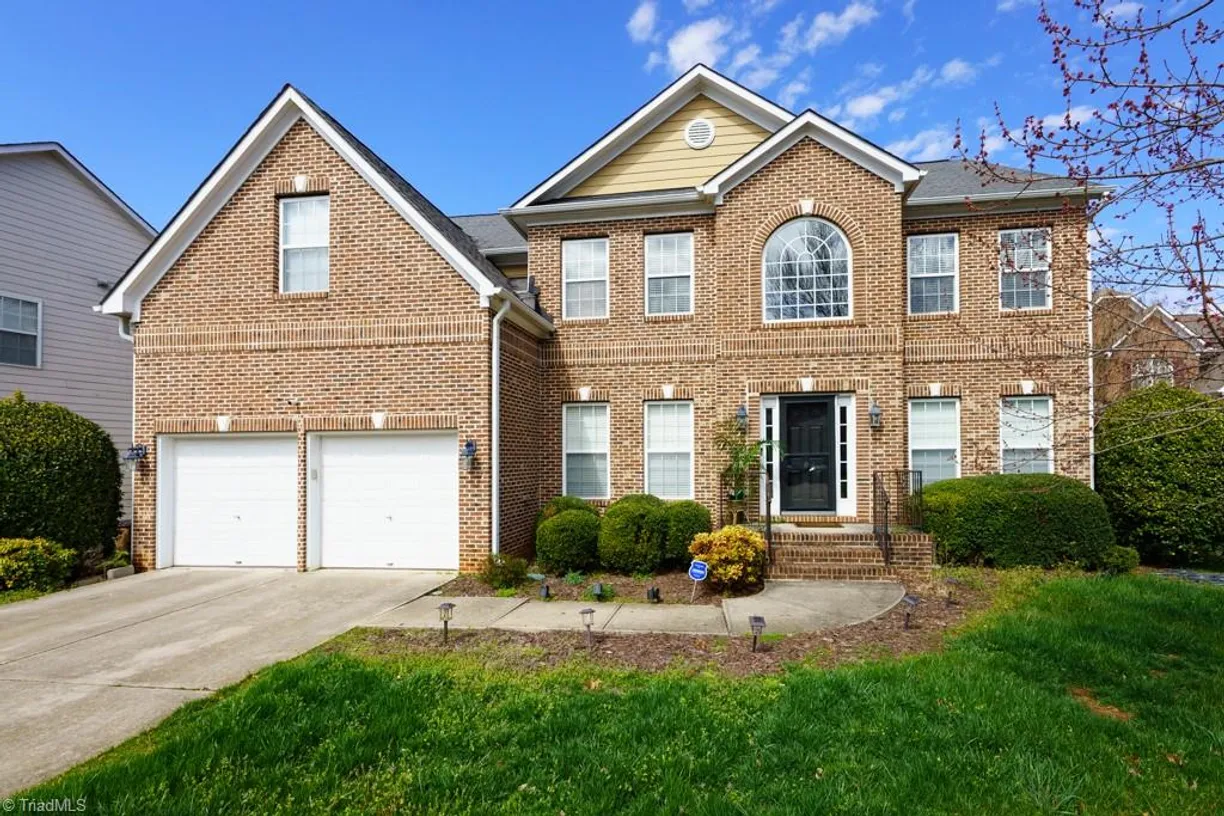 Charlotte Real Estate | View 3704 Worthing Court | 5 Beds, 3 Baths