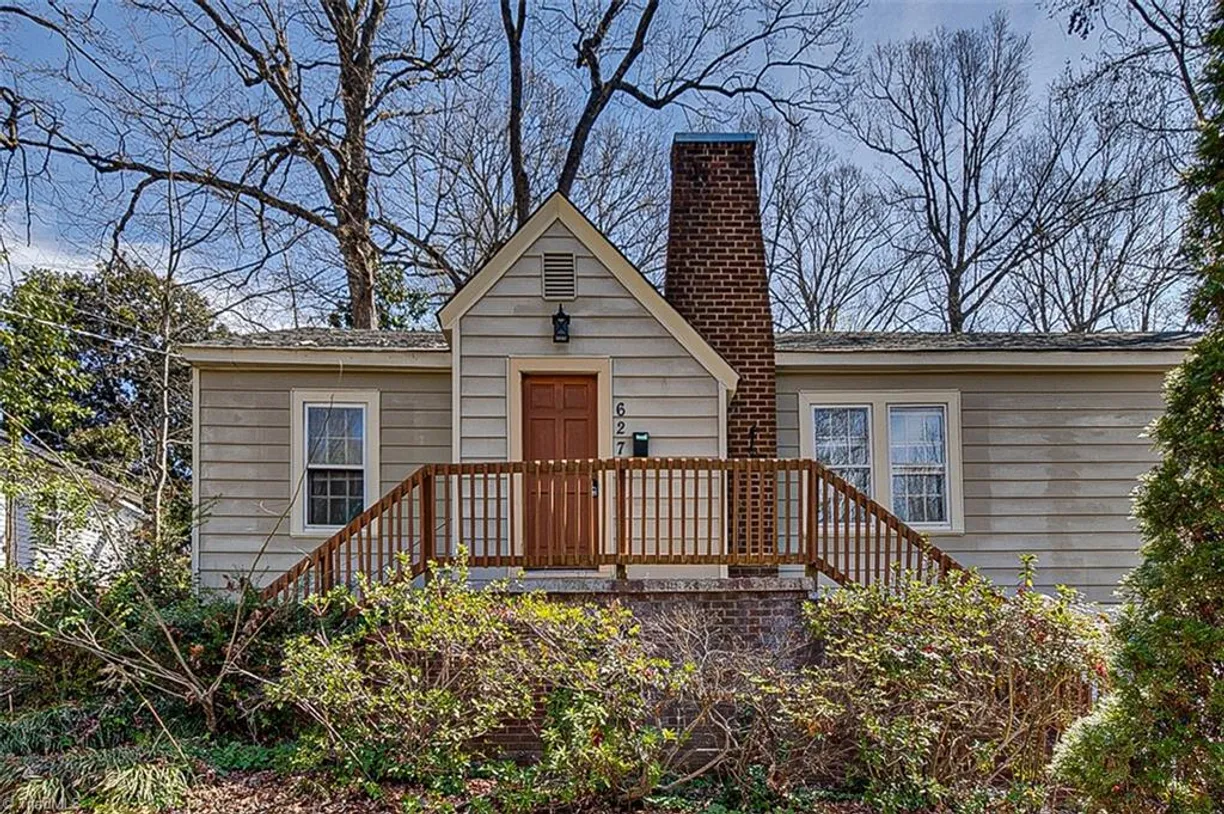 Charlotte Real Estate | View 627 Lee Street | Listing