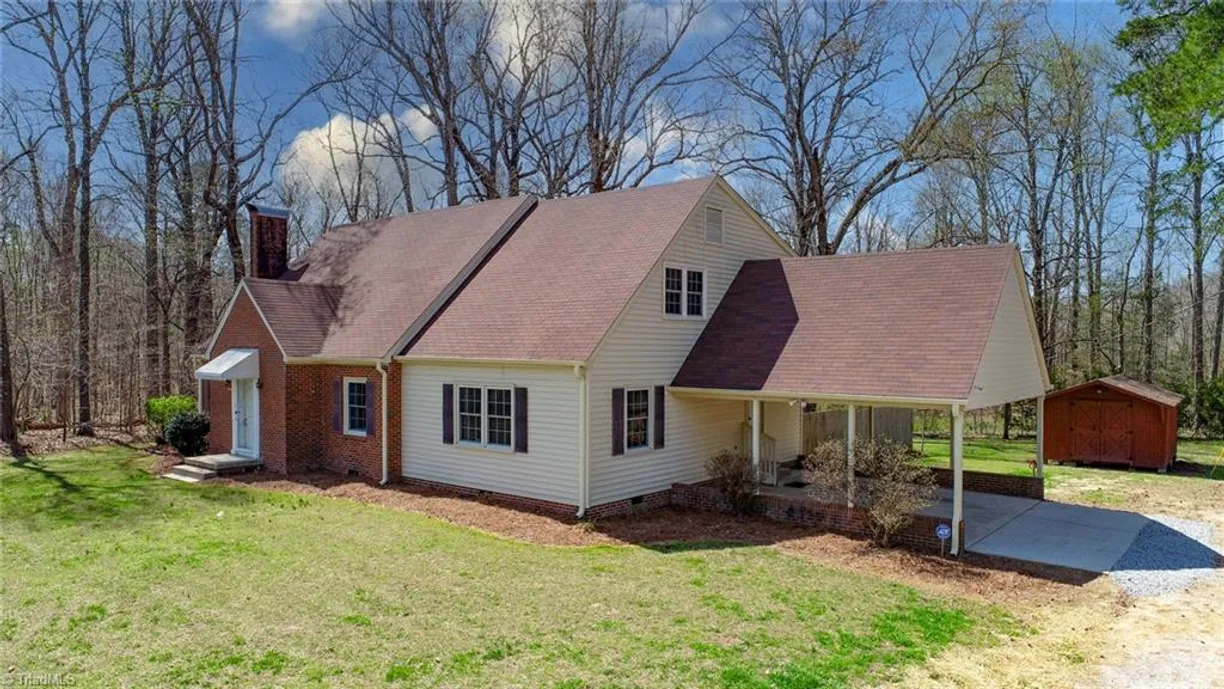 Charlotte Real Estate | View 9409 Archdale Road | 4 Beds, 2 Baths
