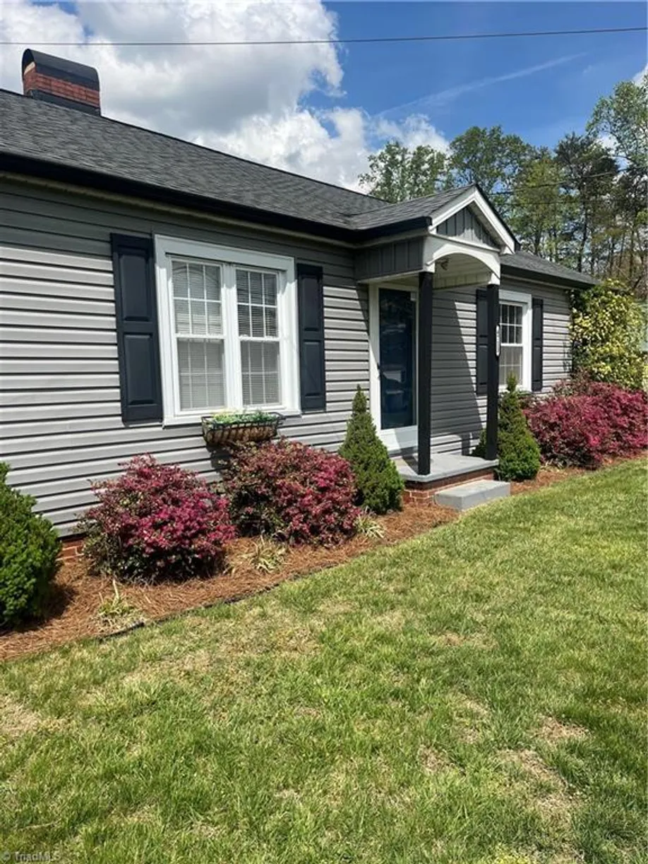 Charlotte Real Estate | View 4713 Kernersville Road | Listing