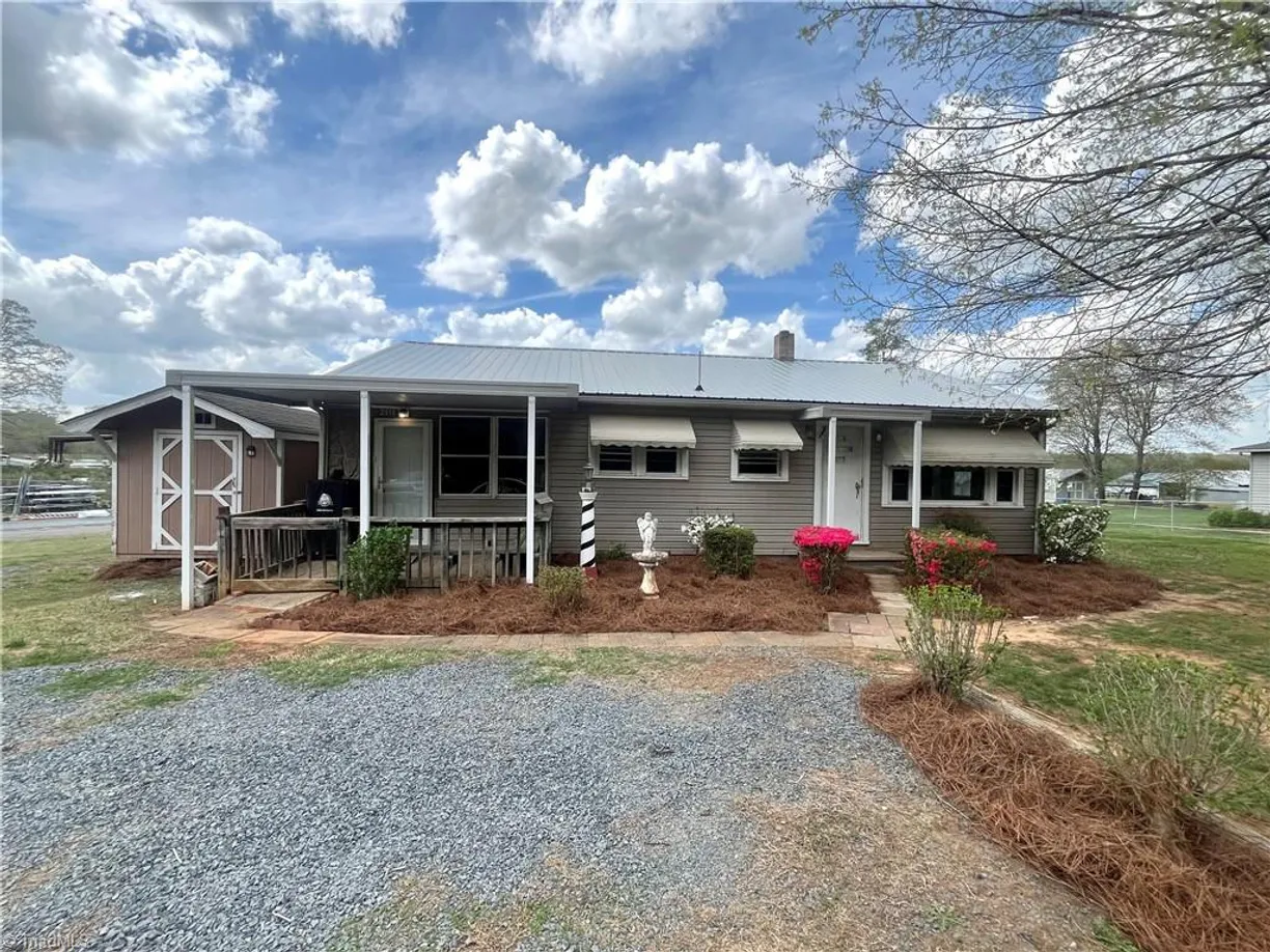 Charlotte Real Estate | View 2311 Whites Memorial Road | Listing