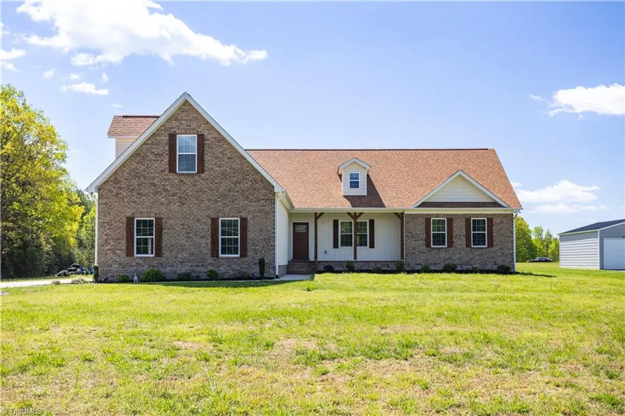 Charlotte Real Estate | View 5210 NC Highway 150 | 3 Beds, 4 Baths