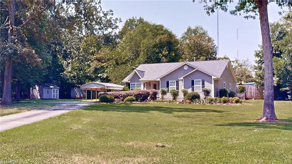 Charlotte Real Estate | View 4201 HOLLY GROVE Court | 3 Beds, 2 Baths