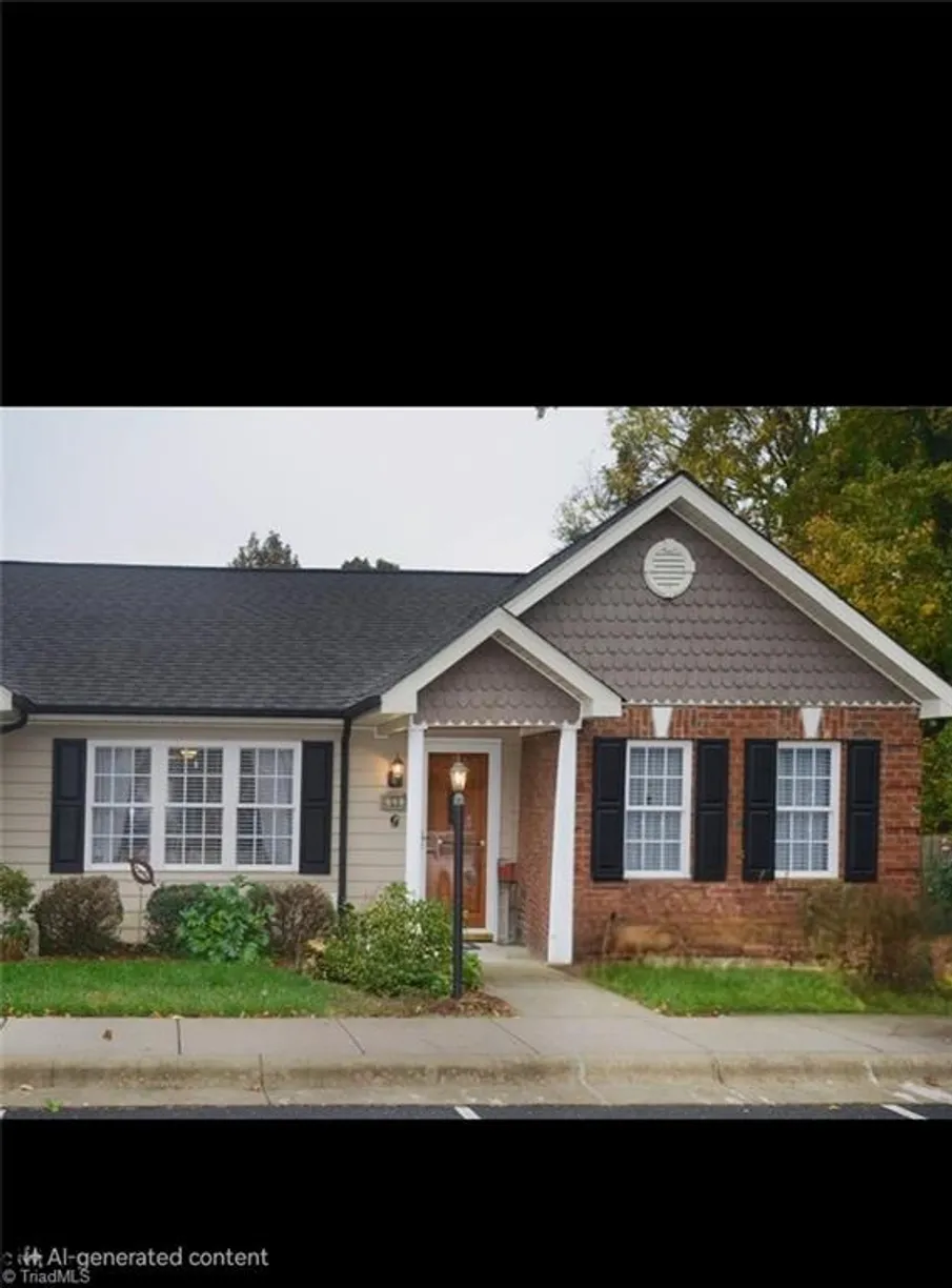 Charlotte Real Estate | View 711 Sunset Avenue, G | 2 Beds, 2 Baths