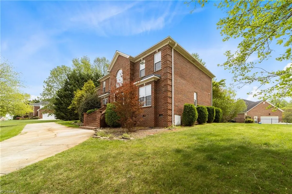 Charlotte Real Estate | View 7173 Falcon Way | Listing