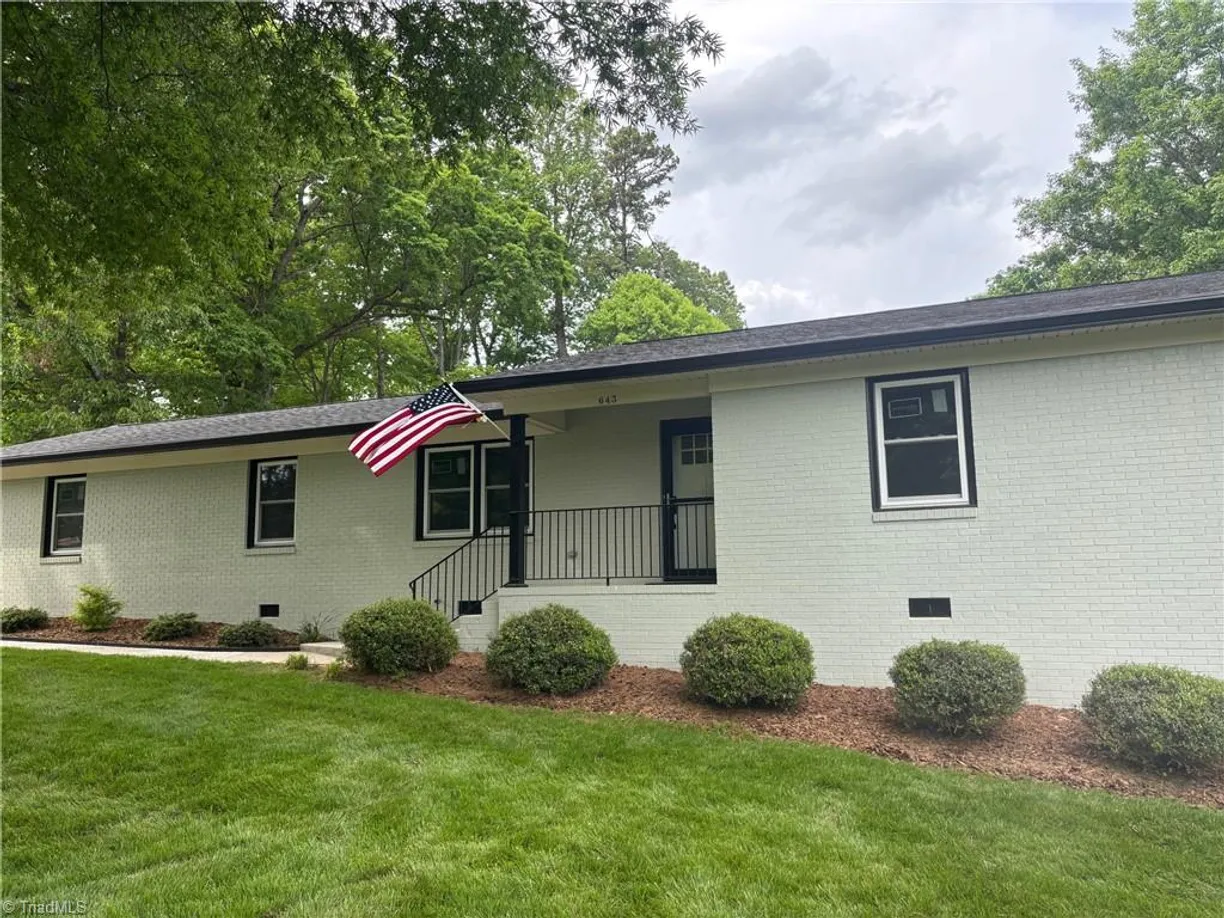 Charlotte Real Estate | View 643 Cypress Drive | 3 Beds, 2 Baths