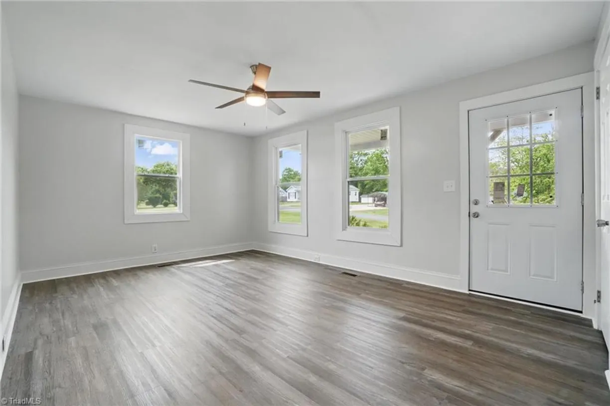 Charlotte Real Estate | View 410 17th Street | Listing