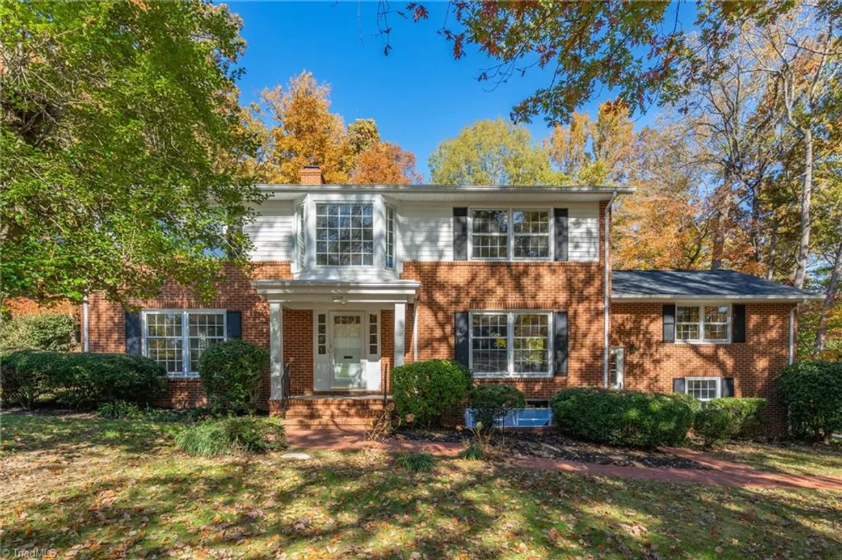 2209 Walker Avenue Burlington NC 27215 Property for sale