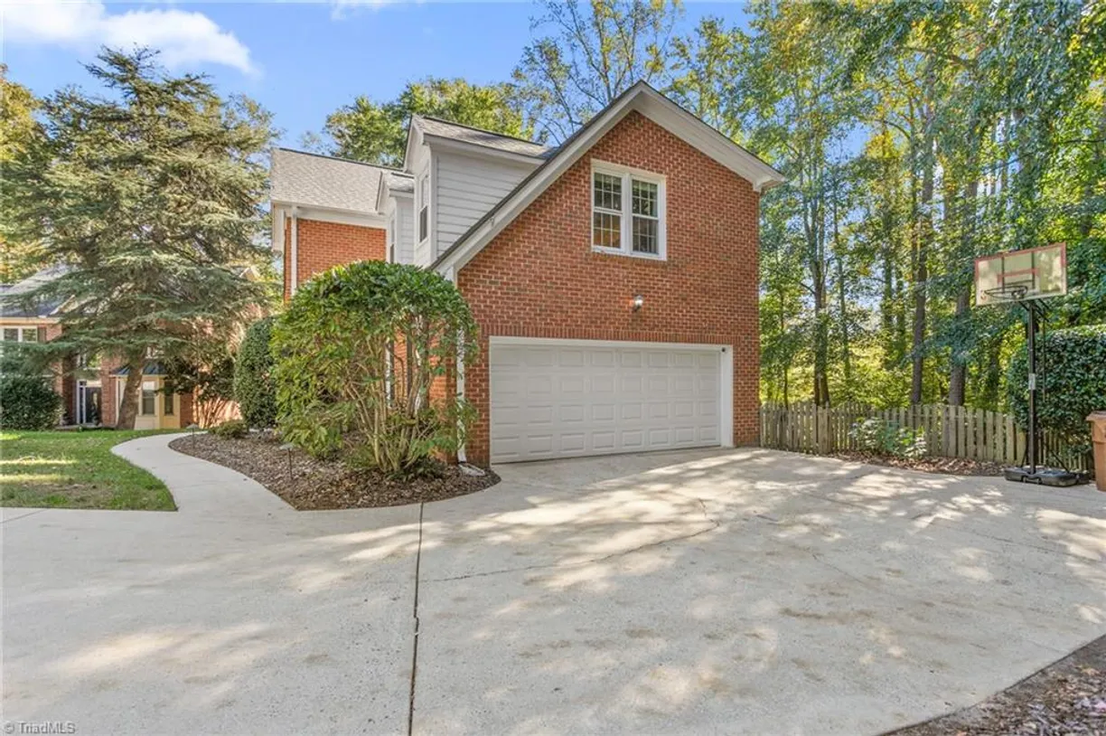 3204 Rider Court, Jamestown, NC 27282 Property for sale