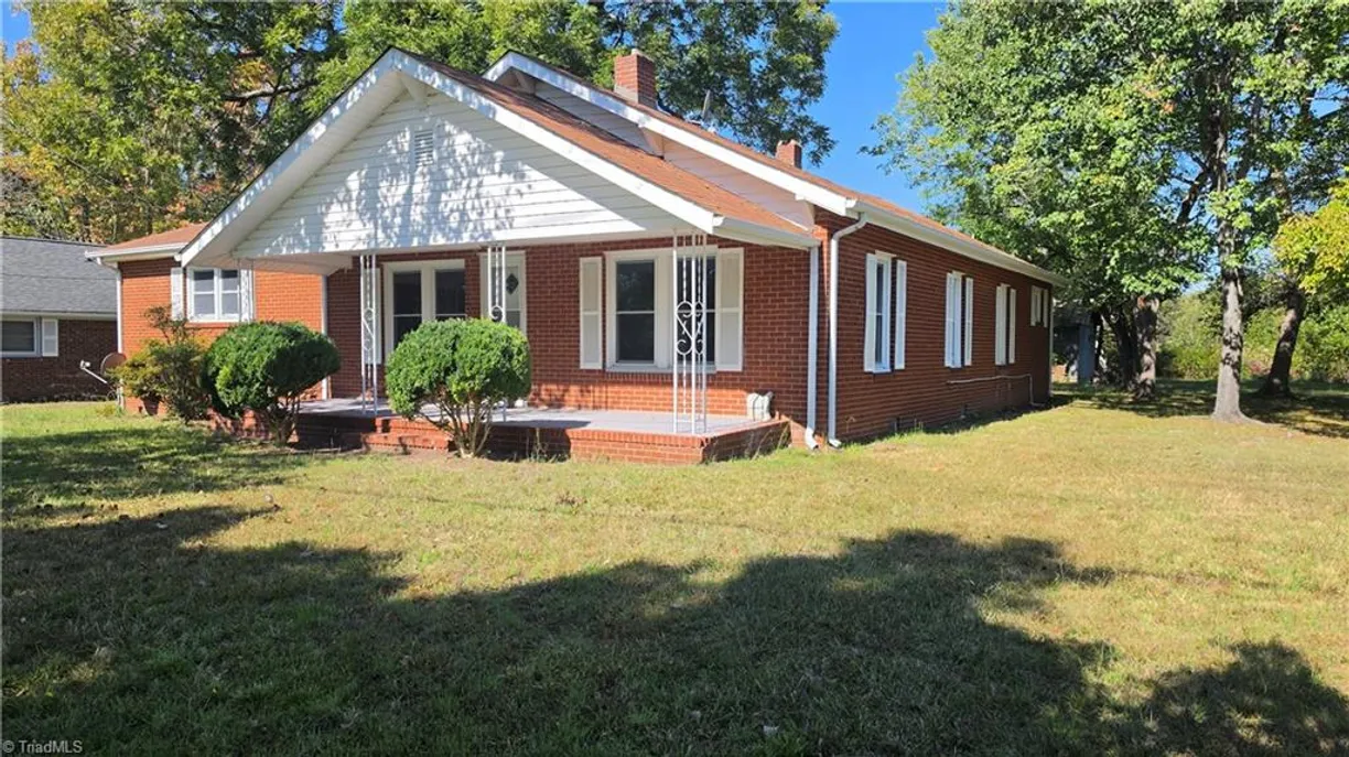 1812 W Lexington Avenue, High Point, NC 27262 Property for sale