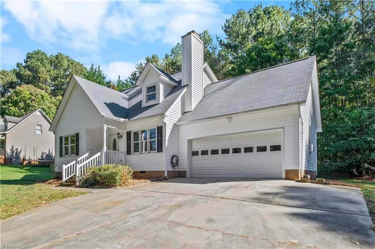 5869 Poppy Seed Drive, Belews Creek, NC 27009 Property for sale