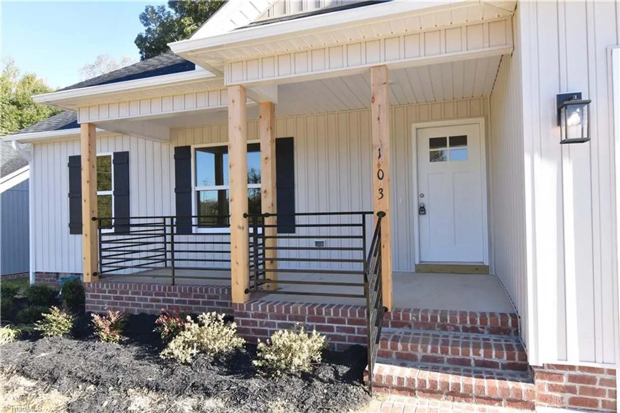 103 Fletchers Farm Drive, Thomasville, NC 27360 Property for sale
