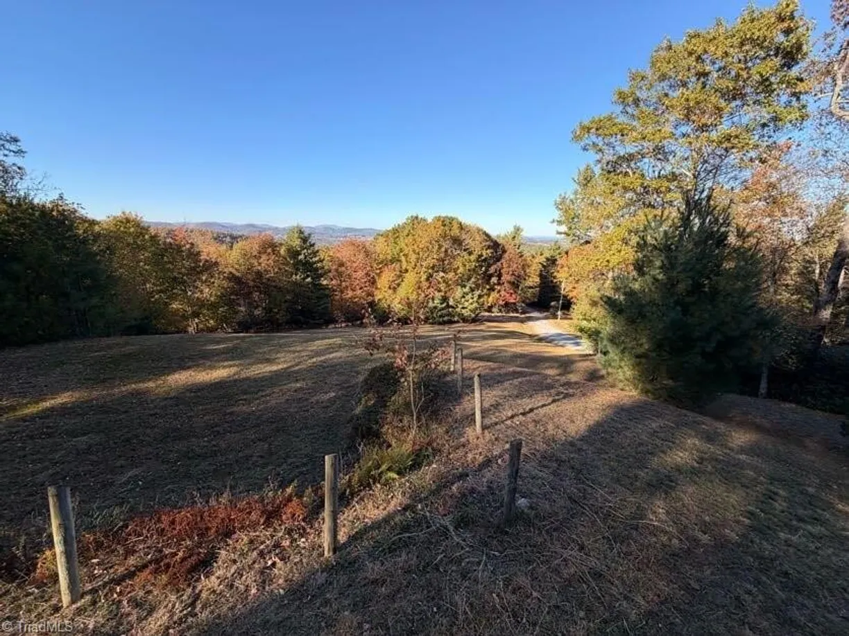 718 Green Mountain Road, Sparta, NC 28675 Property for sale