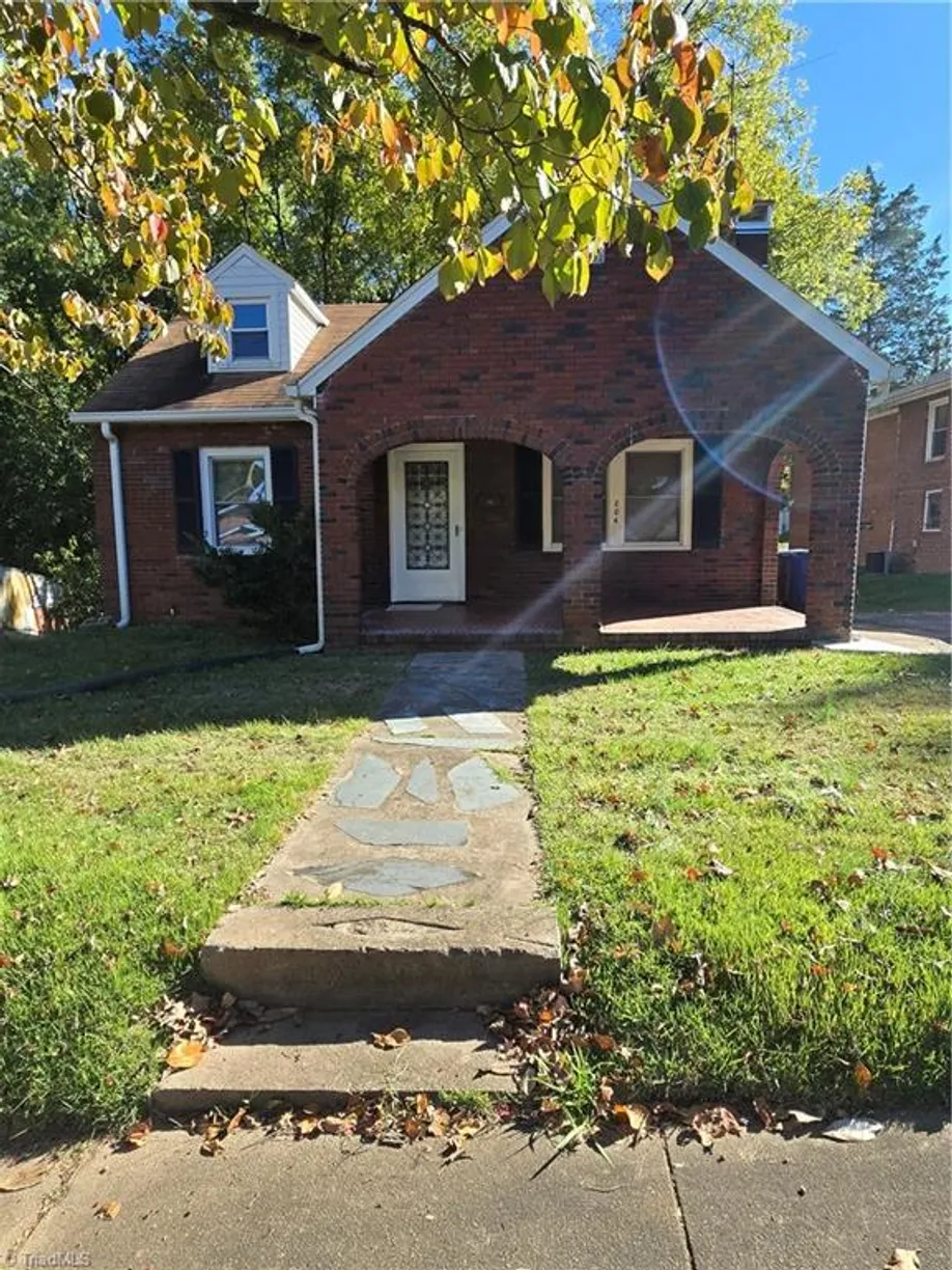 204 E 25th Street, Winston-Salem, NC 27105 Property for sale