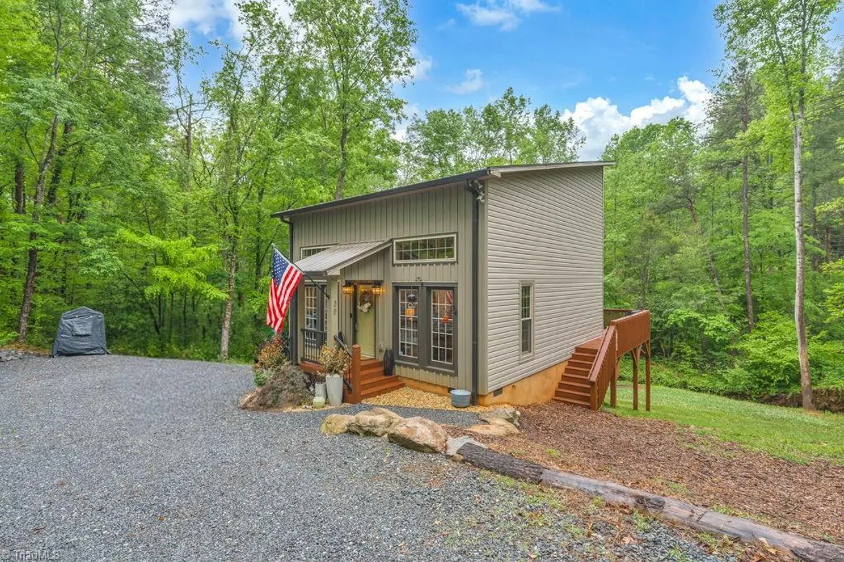 38 Macey Drive, Nebo, NC 28761 Property for sale