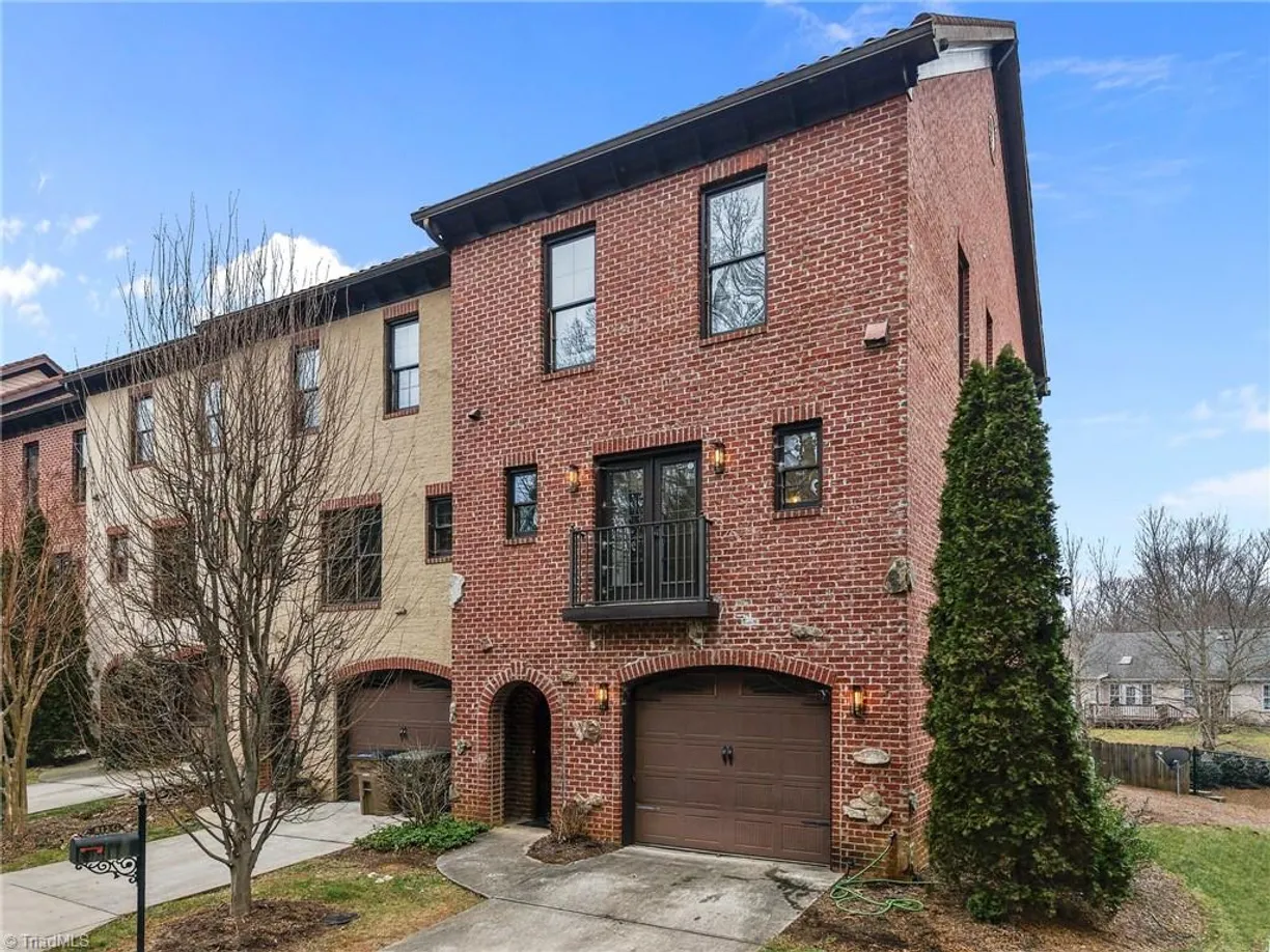 812 Pisgah Church Road #G, Greensboro, NC 27455 Property for sale