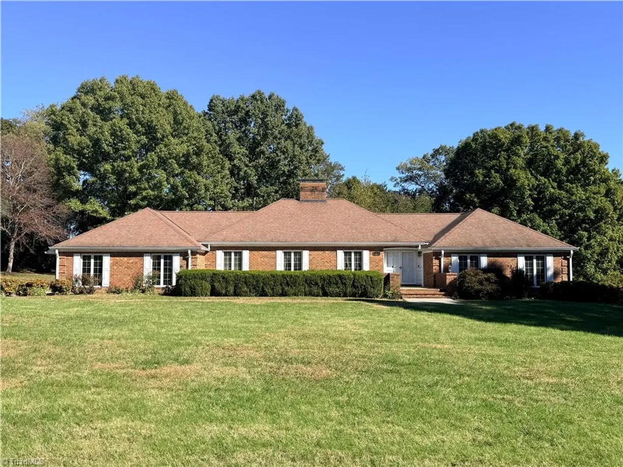 1812 Indian Trail, Eden, NC 27288 Property for sale