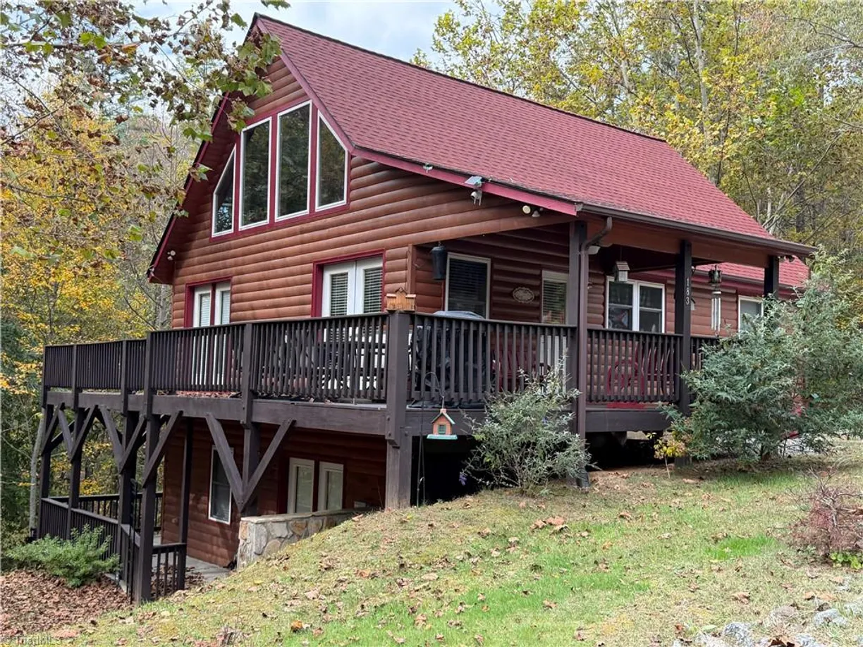 183 E Weaver Ford Road, Grassy Creek, NC 28631 Property for sale