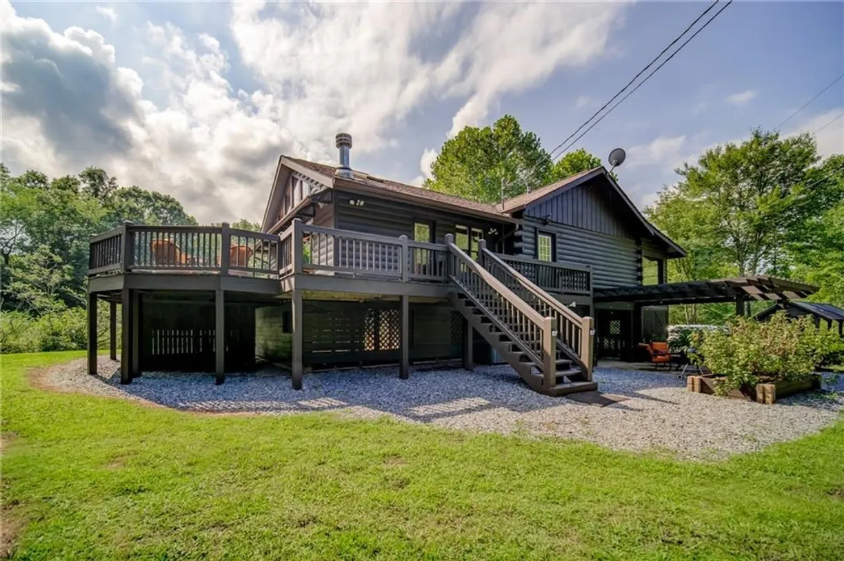 Athens, GA Real Estate | View 142 Bear Lake Drive | Listing