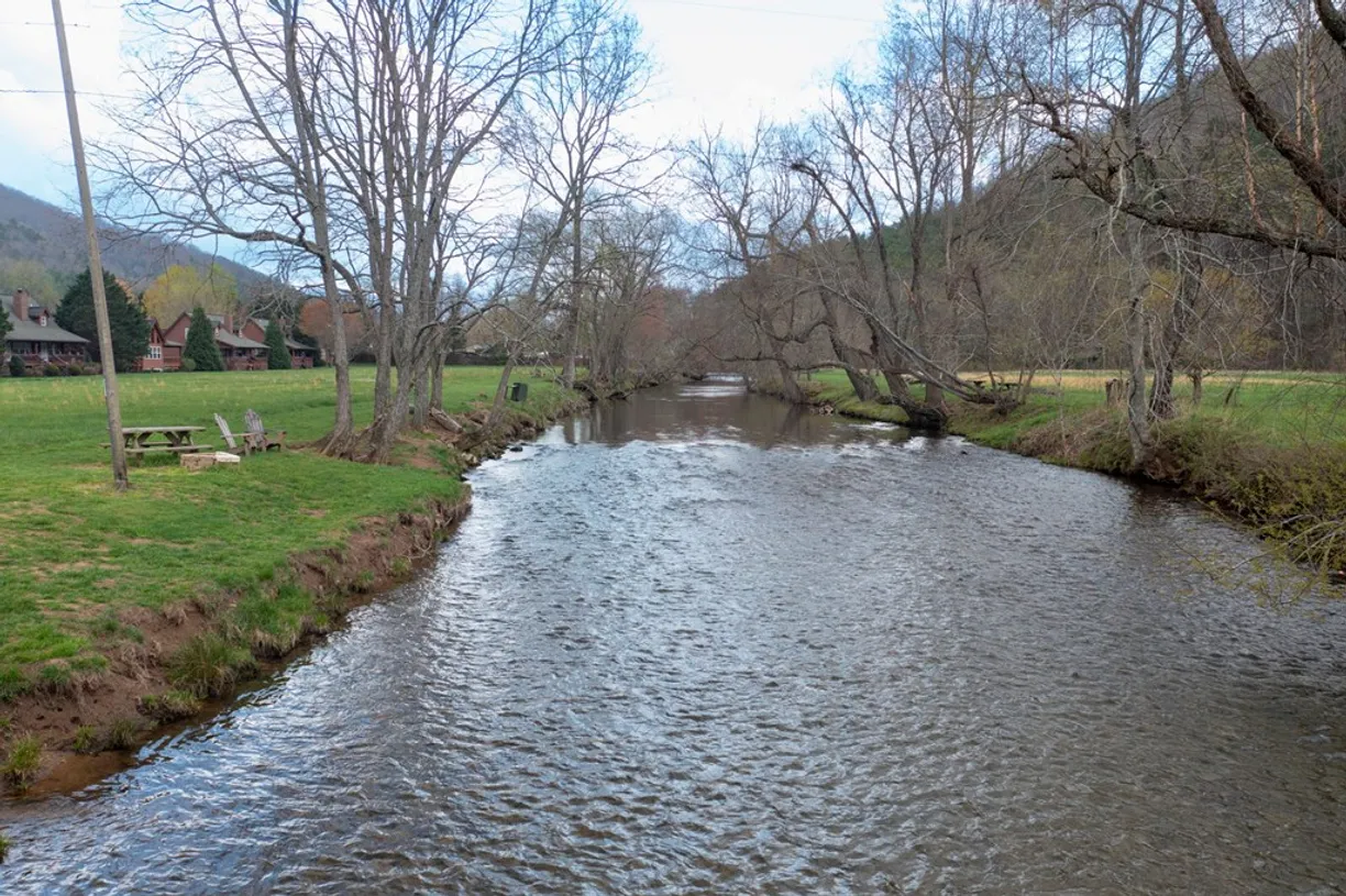 Athens, GA Real Estate | View 3548 River Front Lane | Listing