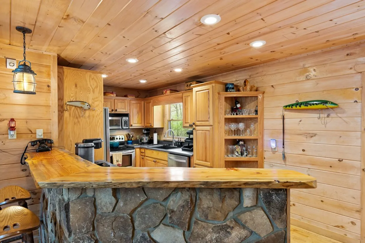 Athens, GA Real Estate | View 130 Rivers End Trail | Listing
