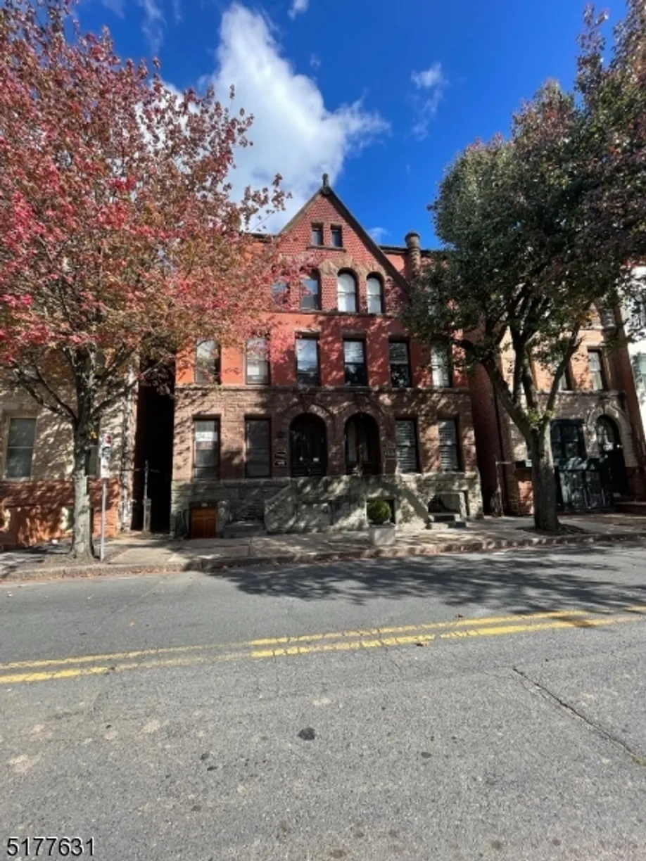 Central NJ/Bucks County, PA Real Estate | View 132 W State St | Listing