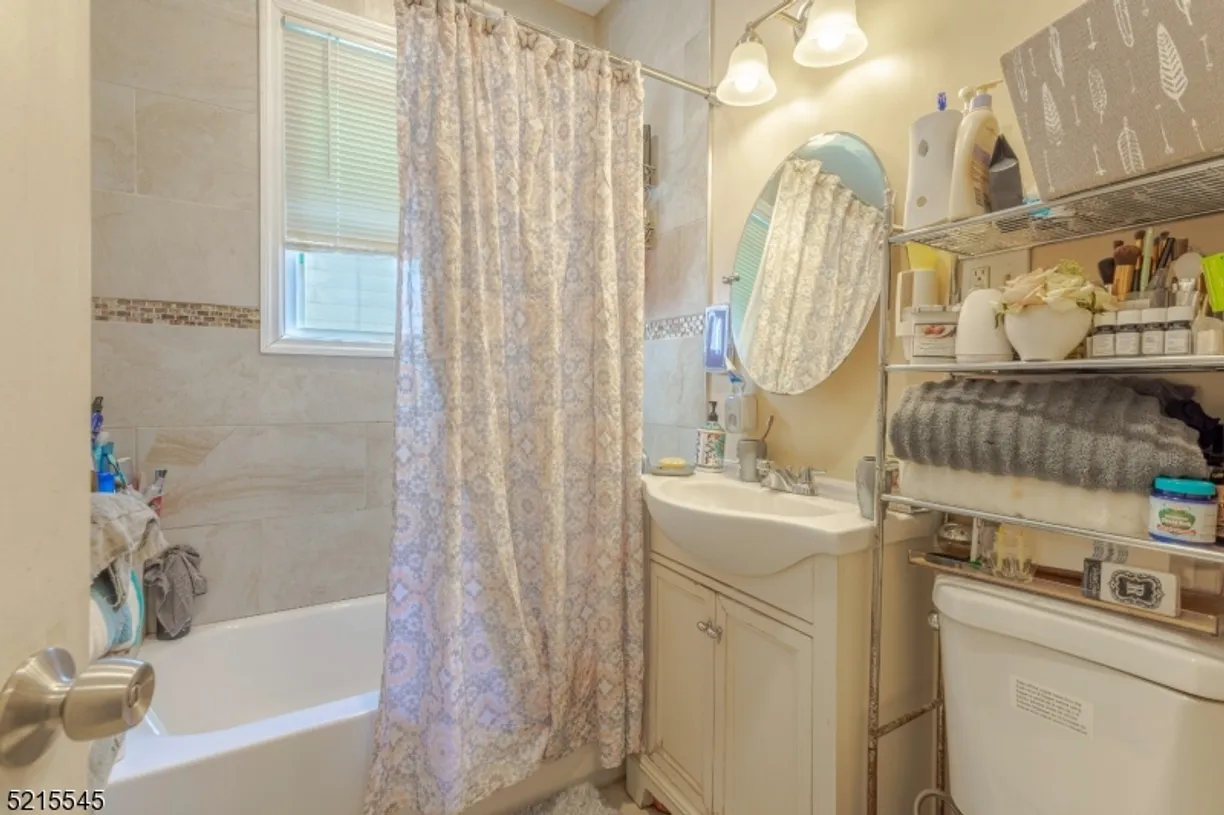 Rockland/Orange/NJ Real Estate | View 76 Sandford | Listing | View 11