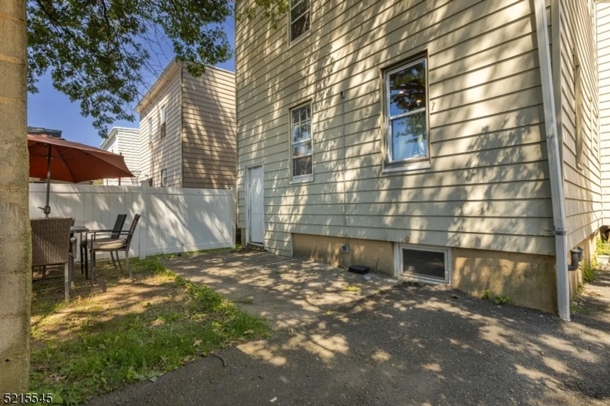 Rockland/Orange/NJ Real Estate | View 76 Sandford | Listing | View 42