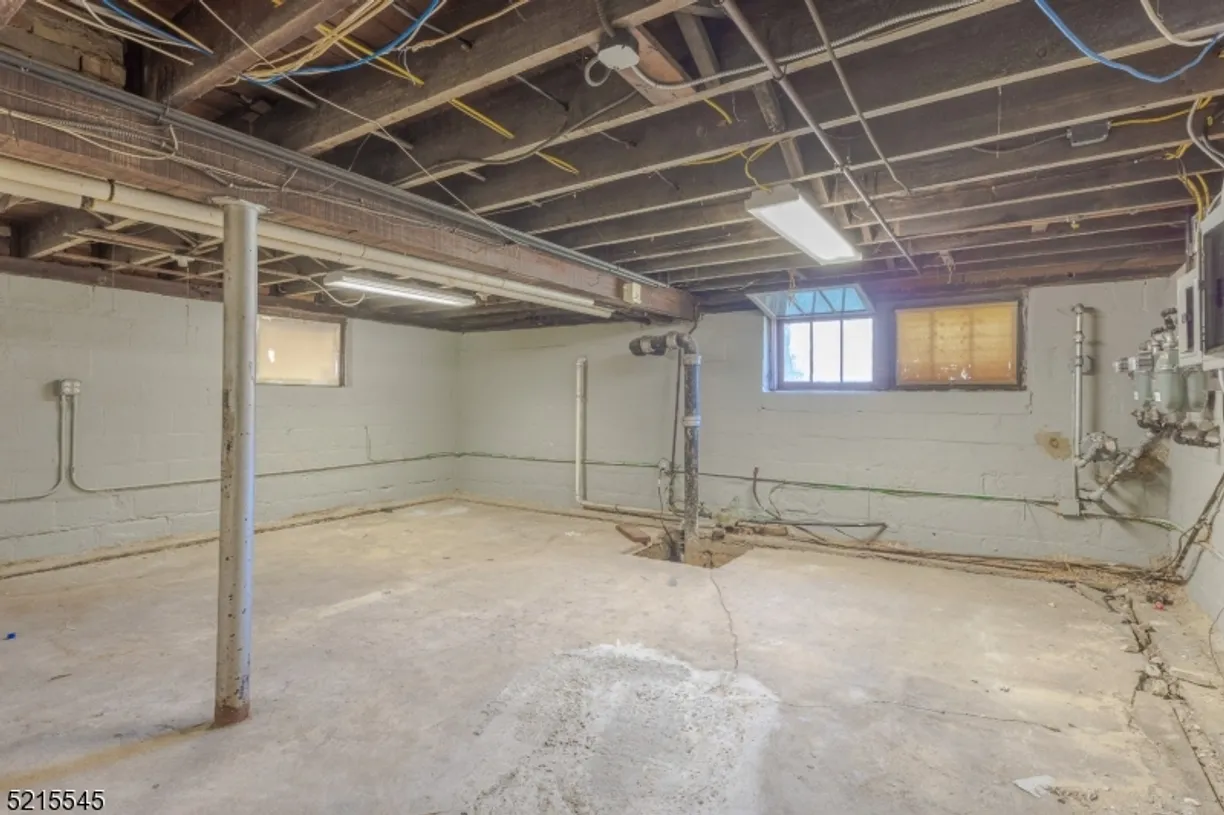 Rockland/Orange/NJ Real Estate | View 76 Sandford | Listing | View 40