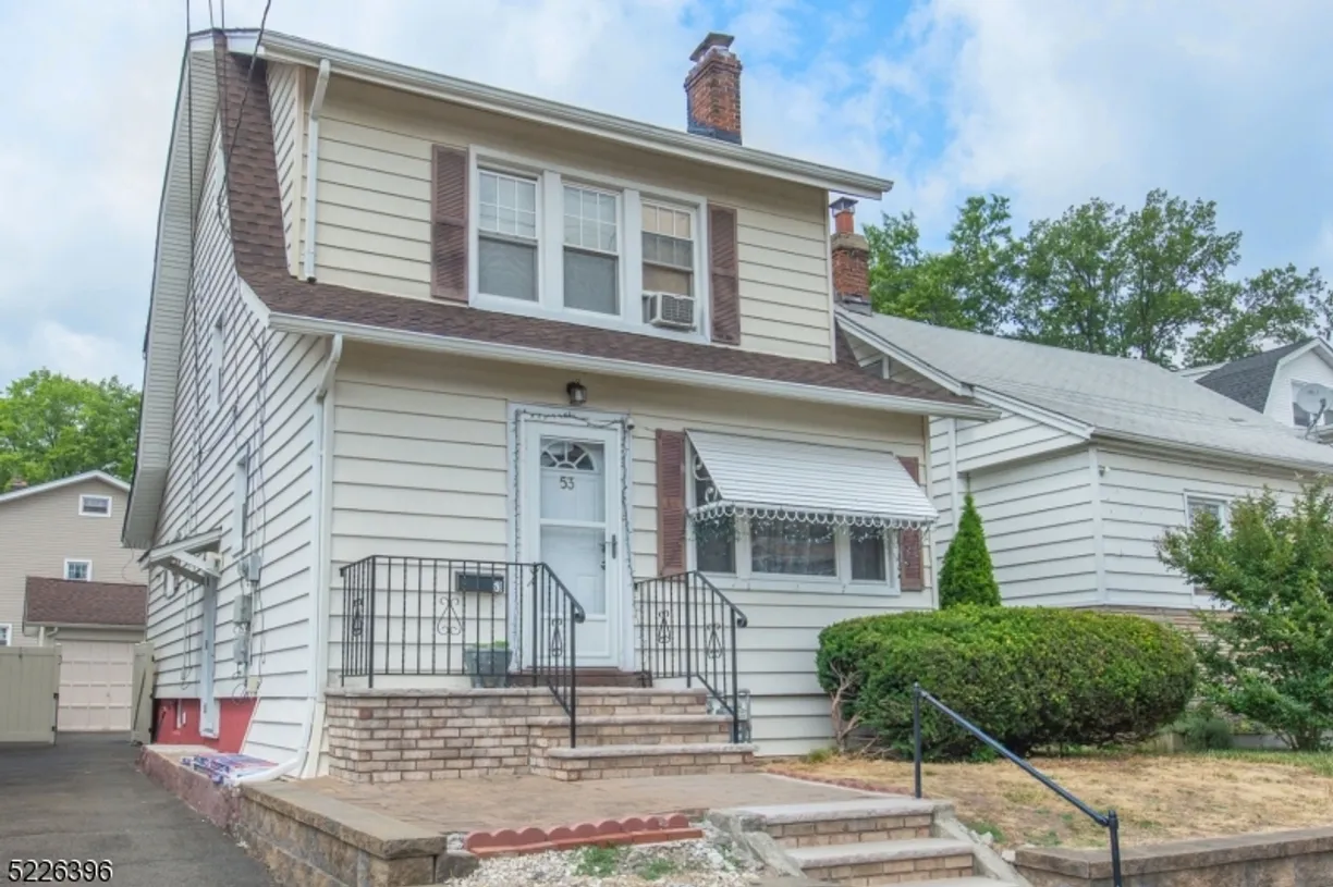 Jersey City/Hoboken Real Estate | View 53 Montgomery St | 3 Beds