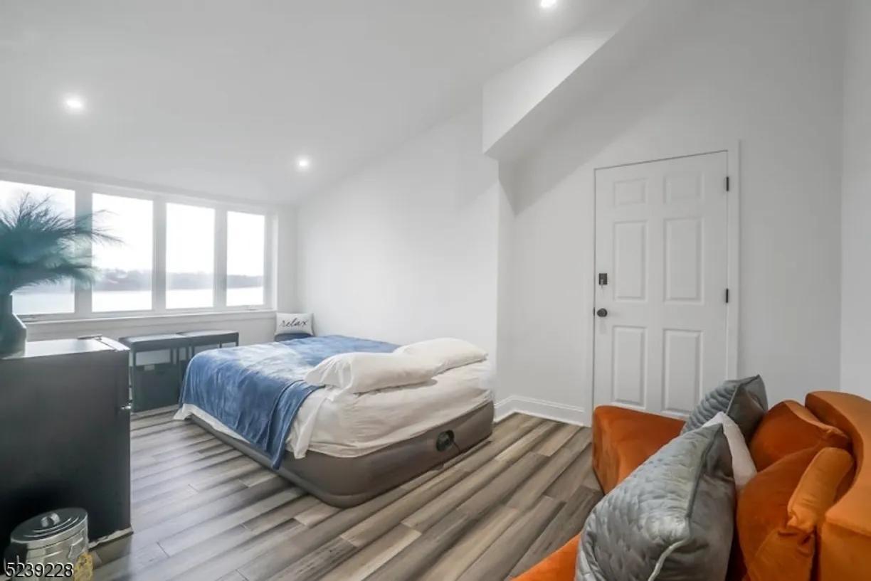 Rockland/Orange/NJ Real Estate | View 368 Rector St, 513 | Listing | View 19