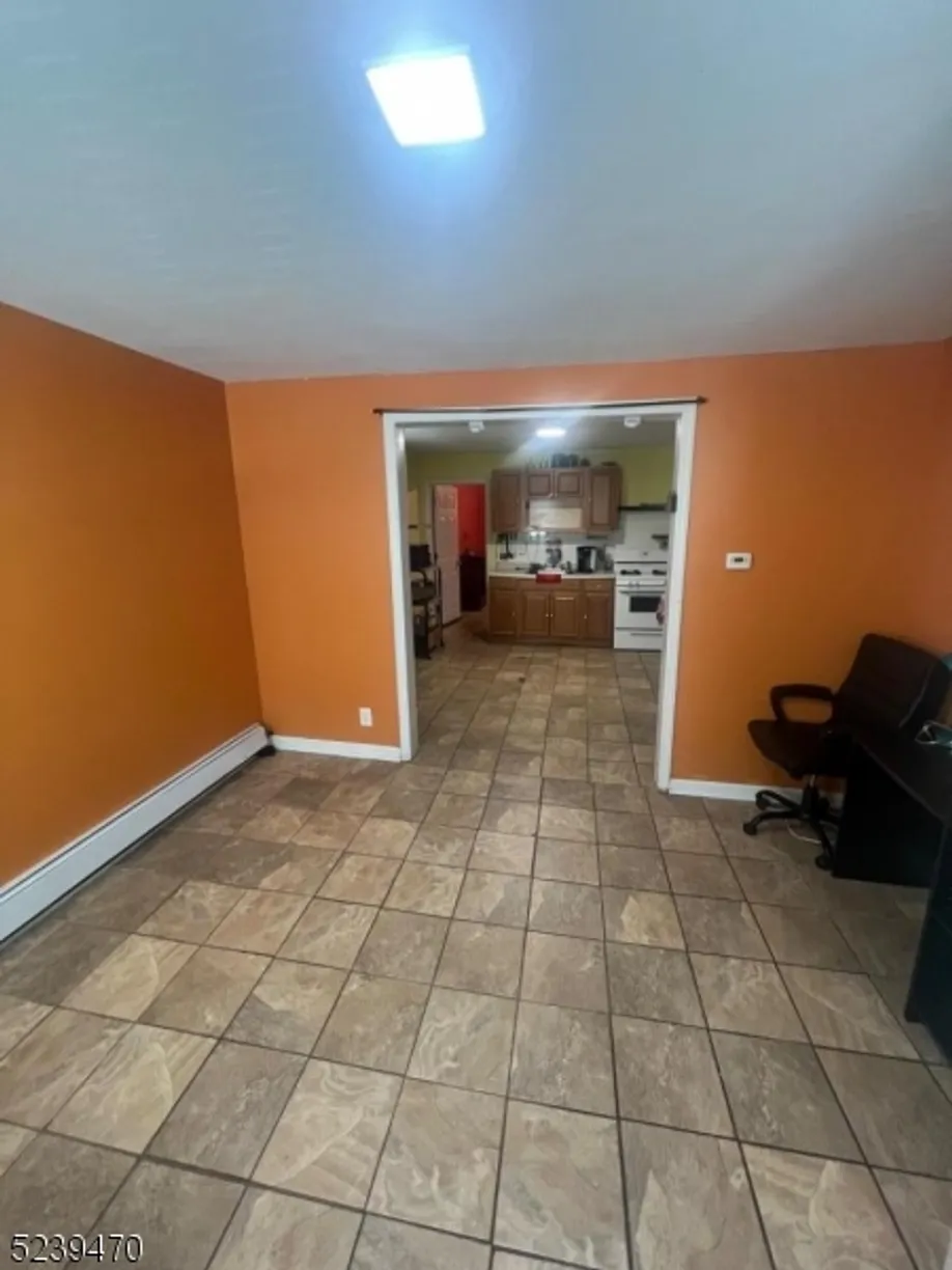 Rockland/Orange/NJ Real Estate | View 105 Lyon St | Listing | View 4