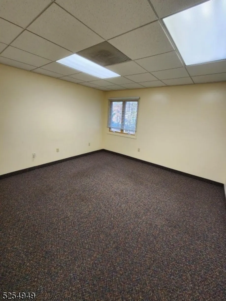 Jersey City/Hoboken Real Estate | View 31 Clyde Rd | Listing