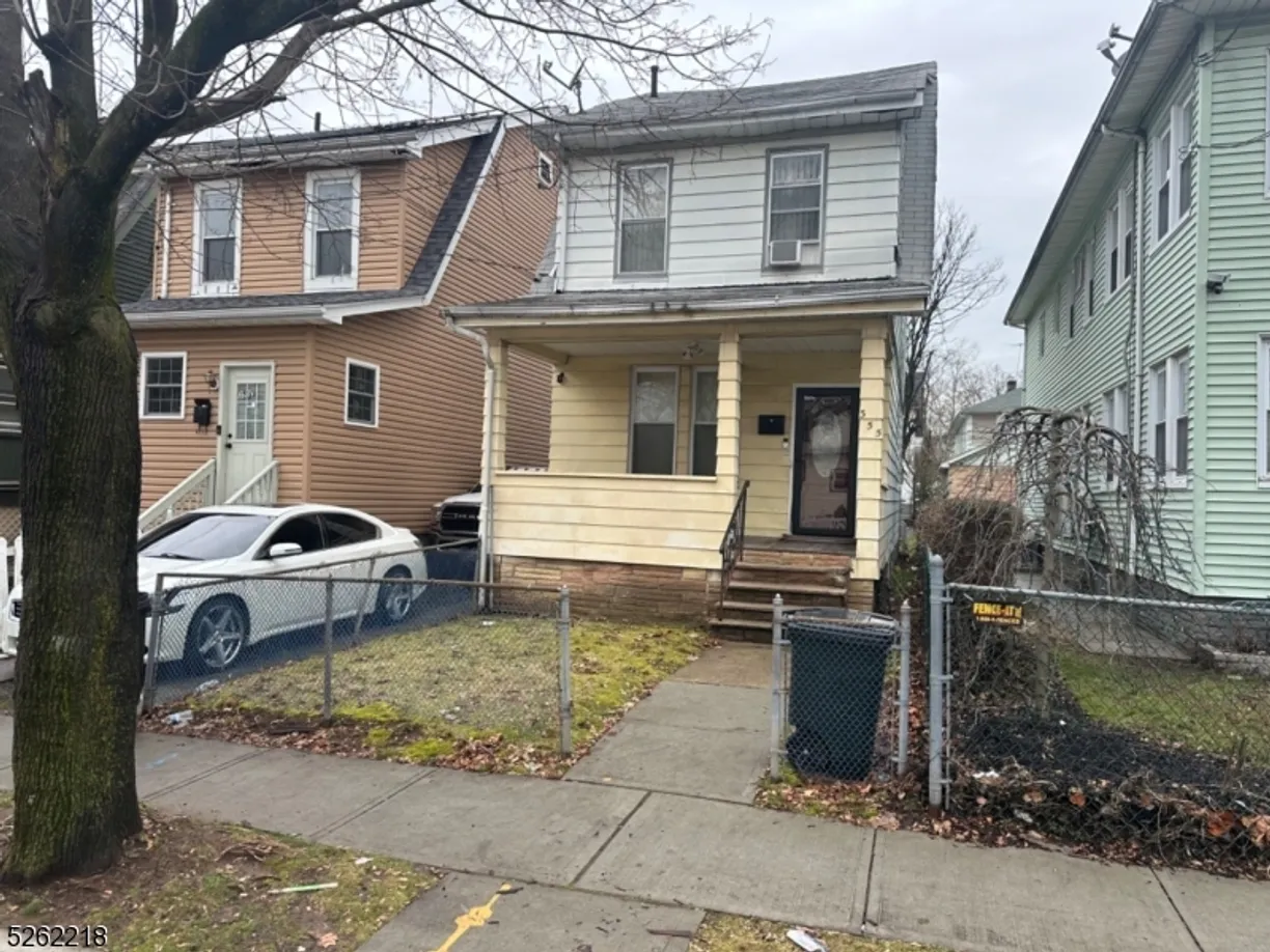 Rockland/Orange/NJ Real Estate | View 355 Bradford St | 2 Beds, 1 Bath