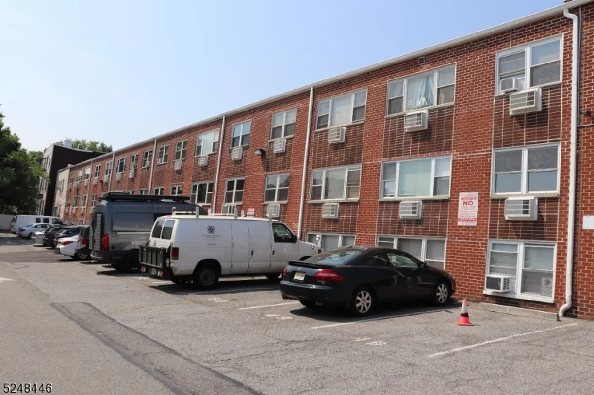 Jersey City/Hoboken Real Estate | View 120 32nd St, 2O | Listing