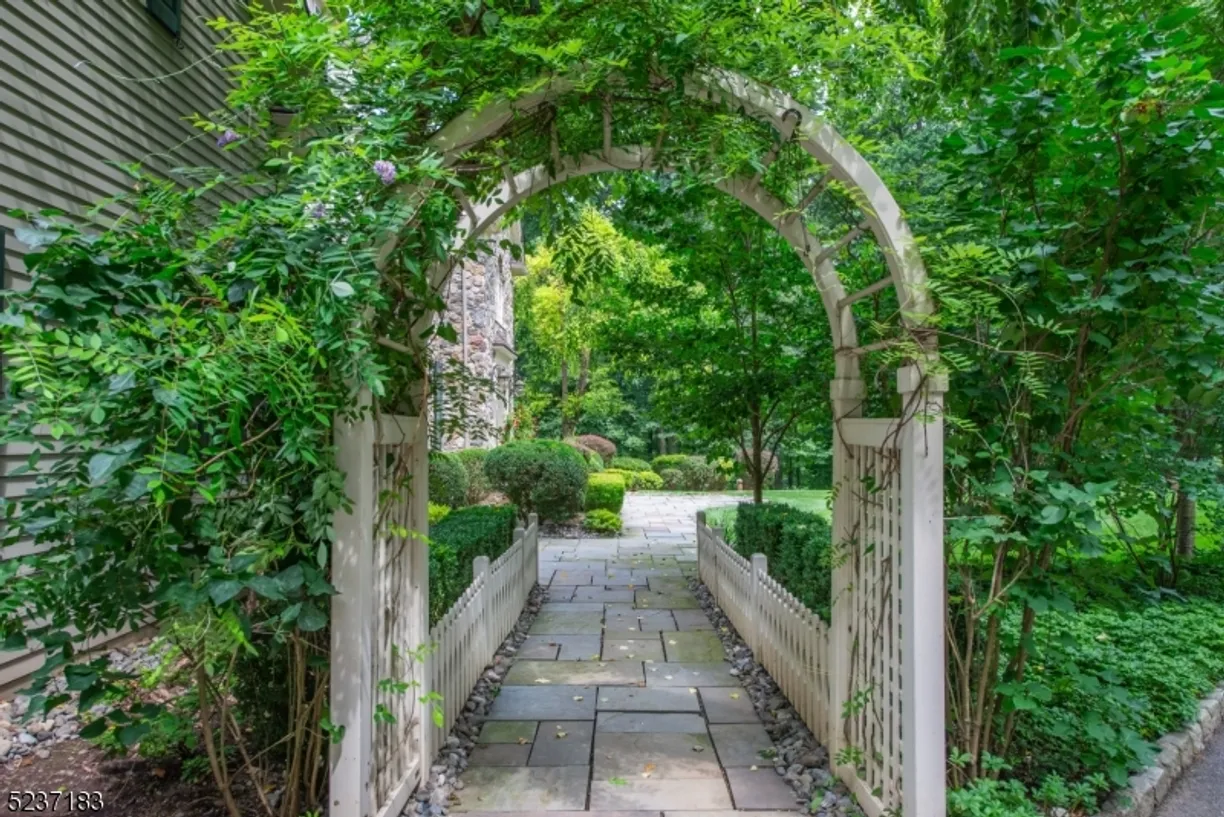 Jersey City/Hoboken Real Estate | View 23 Charlotte Hill Dr | Listing