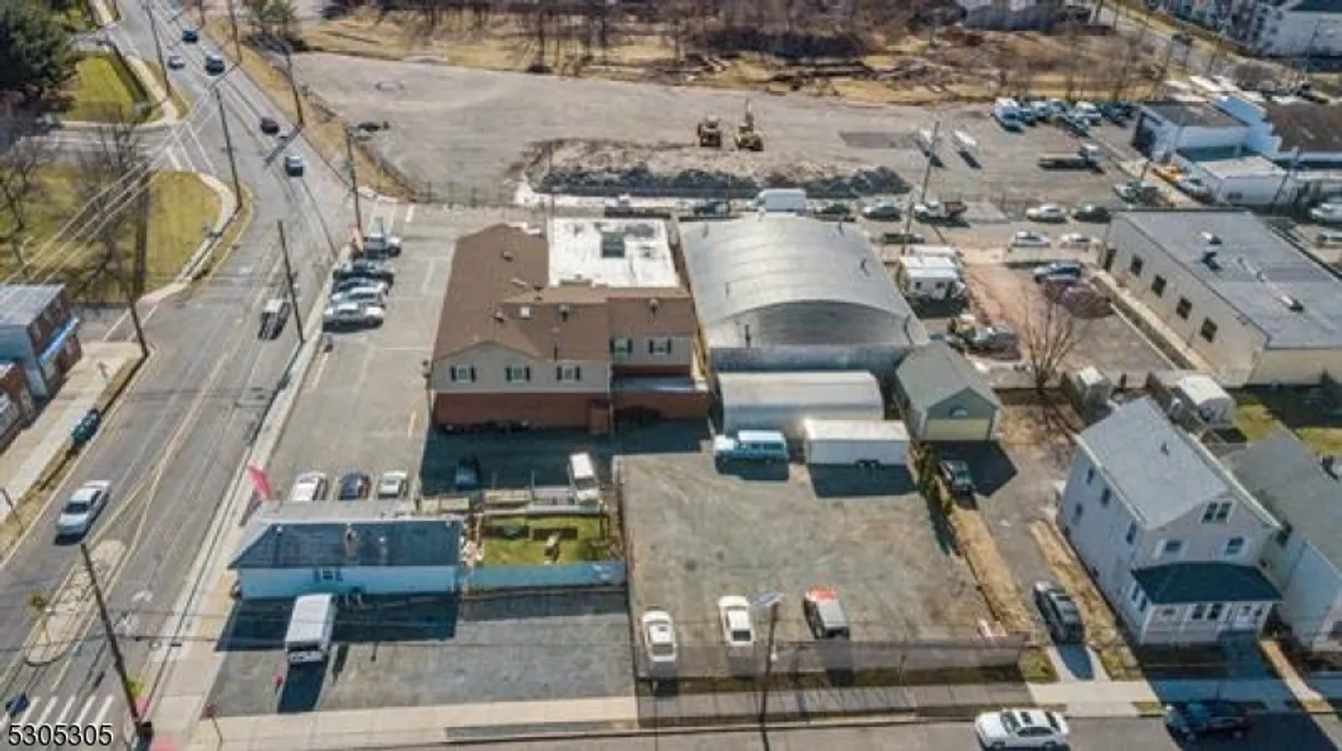 Jersey City/Hoboken Real Estate | View 75 Georges Rd | Listing