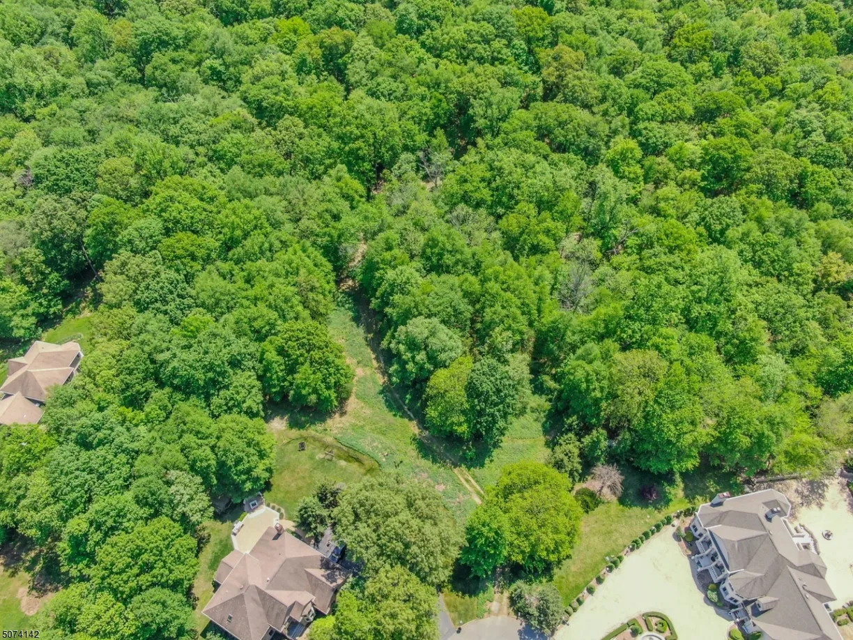 Bergen County Real Estate | View 9 Vista Ct | Listing