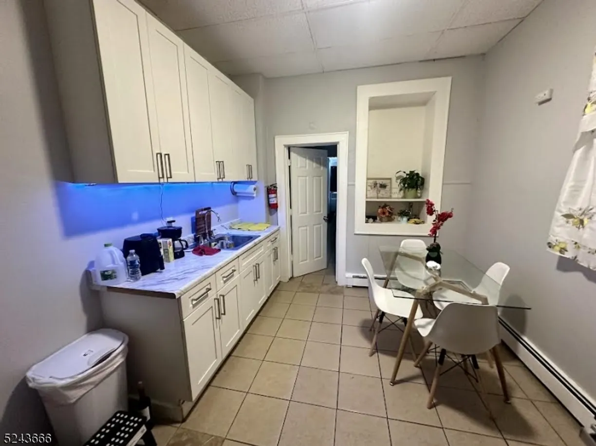 Jersey City/Hoboken Real Estate | View 81 Center St, 4 | Listing