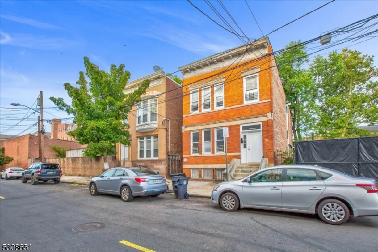 Rockland/Orange/NJ Real Estate | View 70 S 9th St | Listing