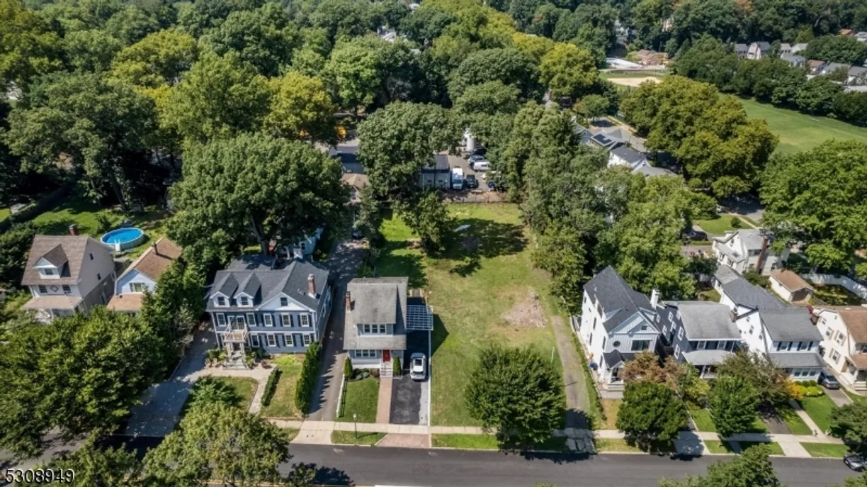 Jersey City/Hoboken Real Estate | View 20 Midland Ave