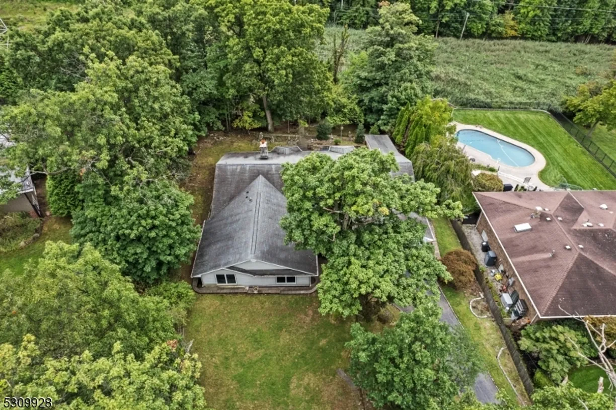 Jersey City/Hoboken Real Estate | View 27 Notch Park Rd | Listing